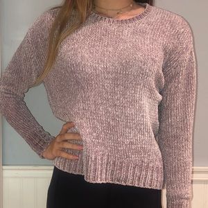 pink sweater